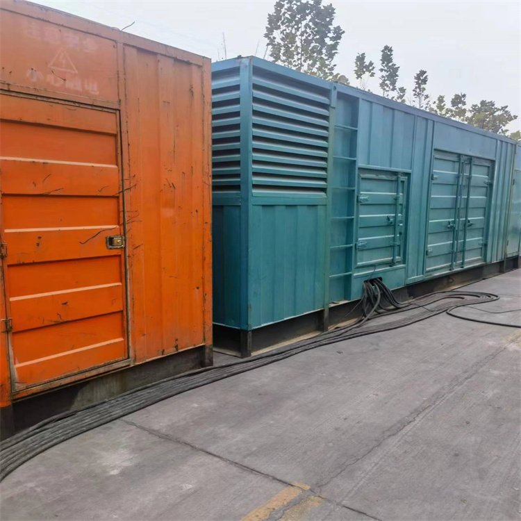 和静如何选择适合 600kW 柴油发电机组的热继电器？